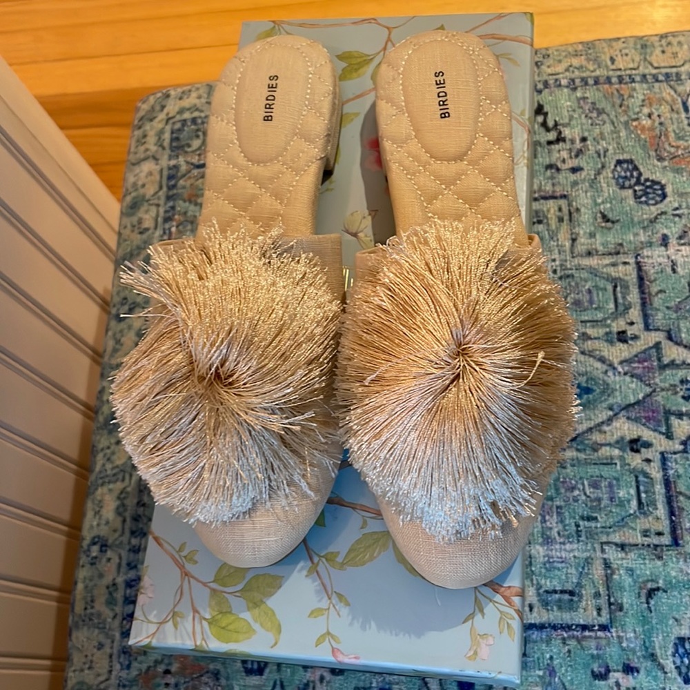 Birdies Songbird linen slide- brand new in box